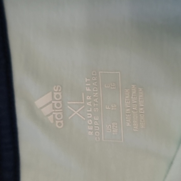 Adidas Boy's Light Blue shirt with football field size XL (18-20) - Picture 4 of 4